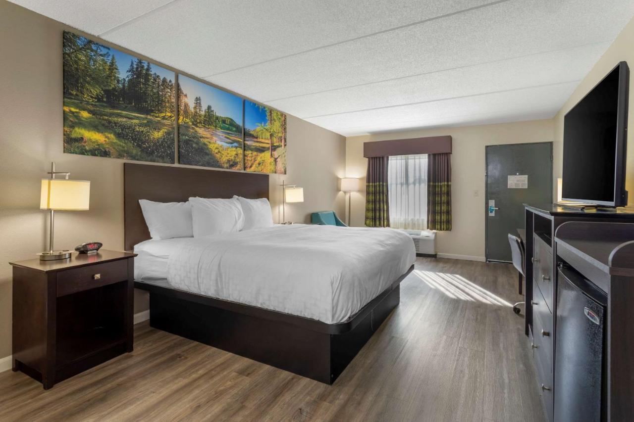 Clarion Pointe Kimball By Choice Hotels Ngoại thất bức ảnh