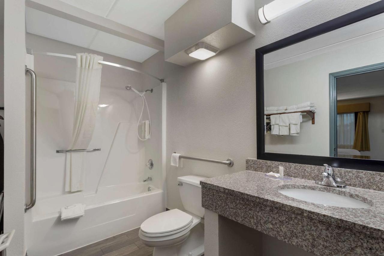 Clarion Pointe Kimball By Choice Hotels Ngoại thất bức ảnh
